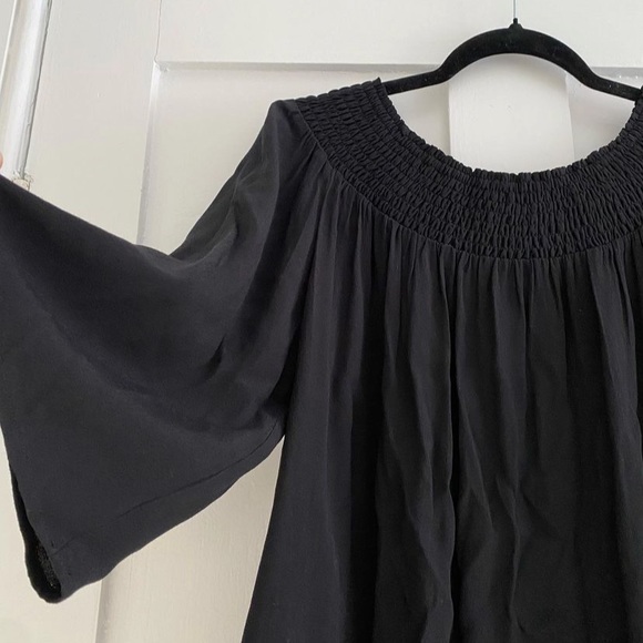 Aritzia Tamils Marcilly Blouse - Picture 5 of 5